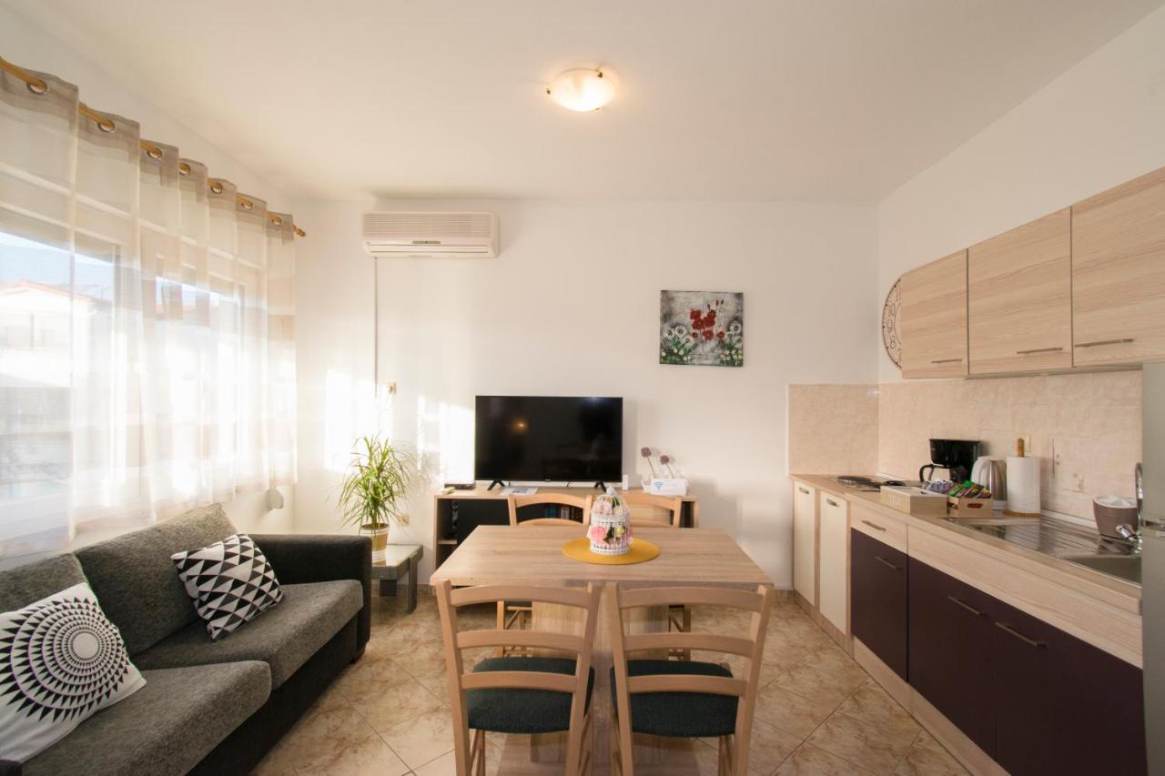 Apartman Fuma Rovinj Buitenkant foto