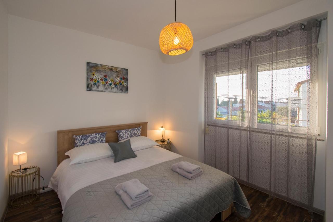 Apartman Fuma Rovinj Buitenkant foto